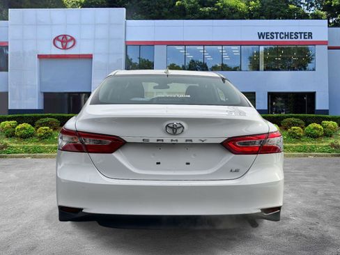 Used 2020 Toyota Camry LE w/ Carpet Mat Package image 6
