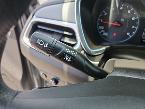 Used 2024 Chevrolet Equinox LS FWD image 22