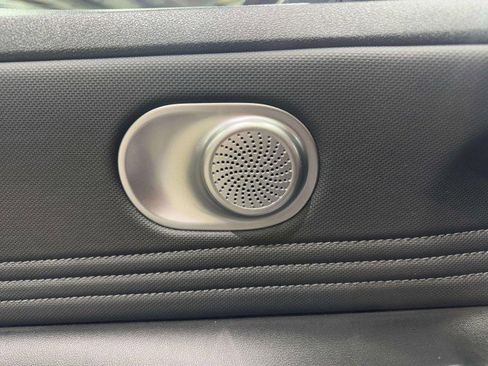 Used 2022 Hyundai Elantra Limited image 51