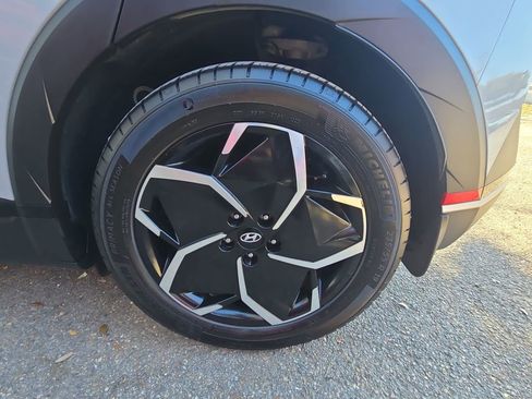 Certified 2023 Hyundai Ioniq 5 SEL image 31