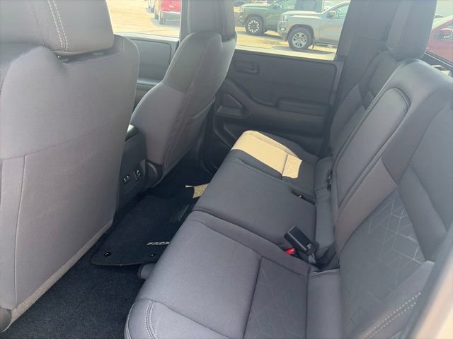 Used 2026 Nissan Frontier SV w/ SV Convenience Package AWD/4WD image 11