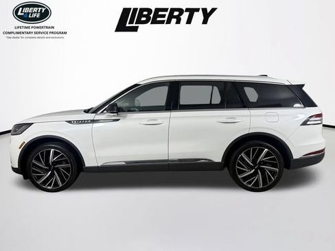Used 2025 Lincoln Aviator Reserve w/ Equipment Group 201A AWD/4WD image 6