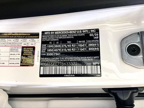 New 2026 Mercedes-Benz GLS 450 4MATIC image 12