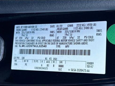 Used 2022 Lincoln Corsair Reserve w/ Equipment Group 201A image 36