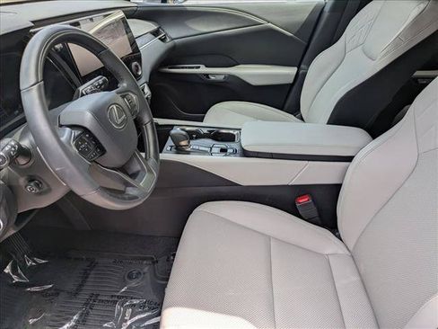 Used 2025 Lexus RX 350 Premium FWD image 16