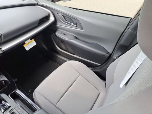 New 2026 Toyota Prius LE image 12