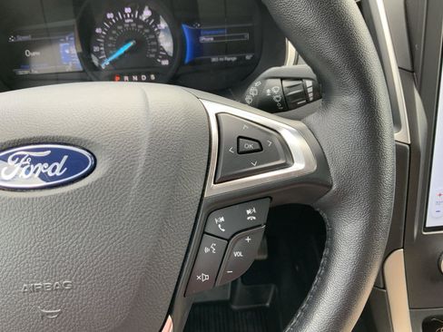 Used 2021 Ford Edge SEL w/ Convenience Package AWD/4WD image 30