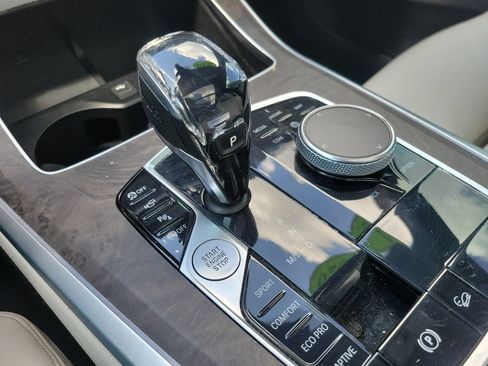 Used 2020 BMW X5 xDrive40i w/ Premium Package AWD/4WD image 25