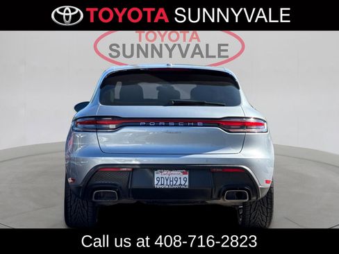 Used 2022 Porsche Macan AWD/4WD image 8