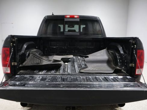 Used 2017 RAM 1500 Big Horn image 5