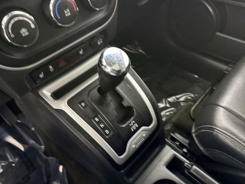 Used 2017 Jeep Compass High Altitude image 15