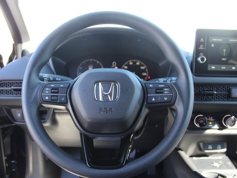New 2026 Honda HR-V LX image 8