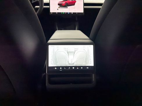 Used 2026 Tesla Model Y Long Range image 21