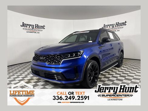 Used 2023 Kia Sorento SX AWD/4WD image 1