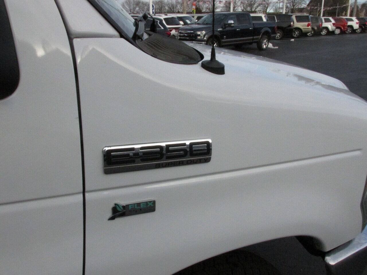 Used 2012 Ford E-350 and Econoline 350 Super Duty w/ PWR Locks & Windows Group RWD image 4