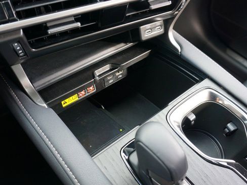 Certified 2023 Lexus RX 350 w/ Luxury Package image 17