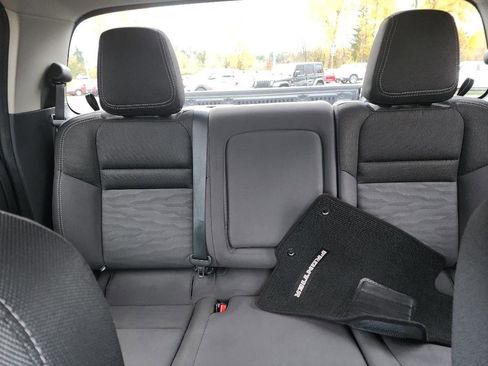 Used 2023 Nissan Frontier SV image 27