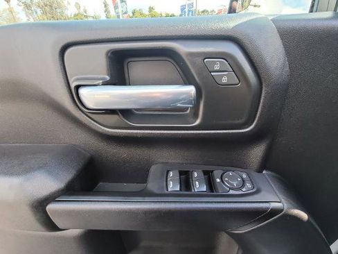 Used 2022 Chevrolet Silverado 1500 Custom image 22
