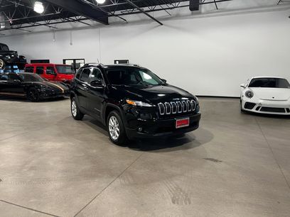 Used 2018 Jeep Cherokee Latitude w/ Cold Weather Group
