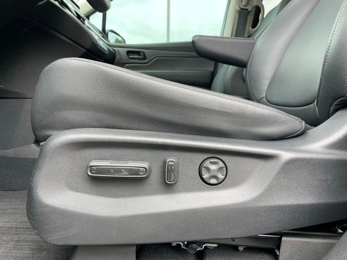 Certified 2026 Honda Odyssey EX-L image 24