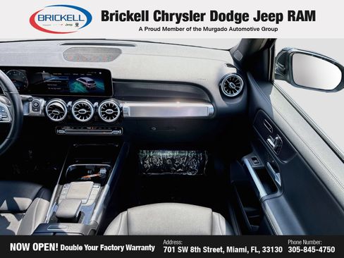 Used 2021 Mercedes-Benz GLB 250 w/ Premium Package image 19