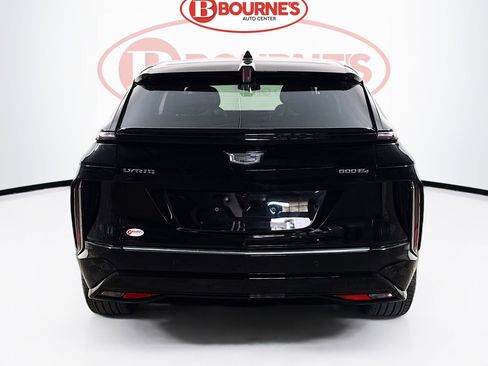 Used 2024 Cadillac Lyriq Tech w/ Driver Assist Package AWD/4WD image 9