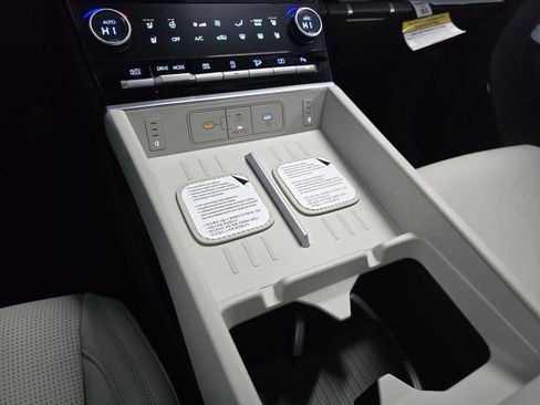 New 2026 Hyundai Santa Fe Calligraphy image 32