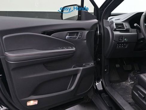 New 2026 Honda Ridgeline Black Edition image 16