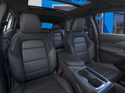 New 2026 Chevrolet Equinox EV LT FWD image 18