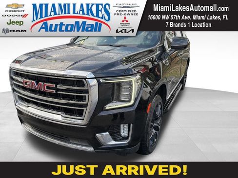 Used 2023 GMC Yukon SLT image 1
