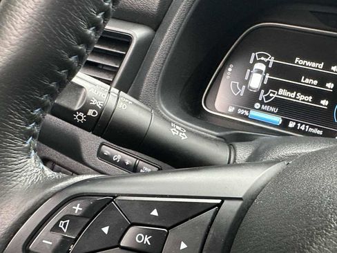 Used 2021 Nissan Leaf SV w/ SV Technology Package image 27