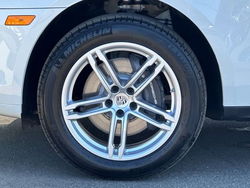 New 2026 Porsche Macan image 45