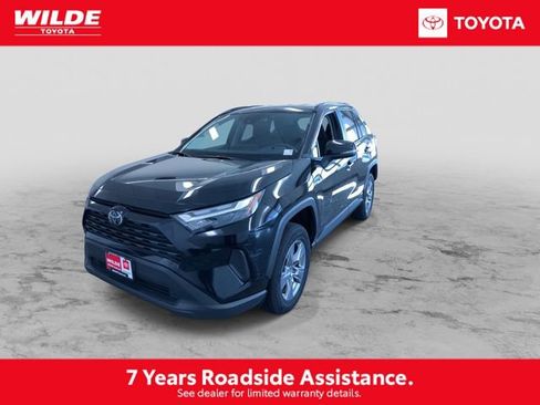 Certified 2025 Toyota RAV4 XLE image 5