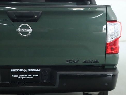 Certified 2024 Nissan Titan SV w/ SV Bronze Edition Package AWD/4WD image 48