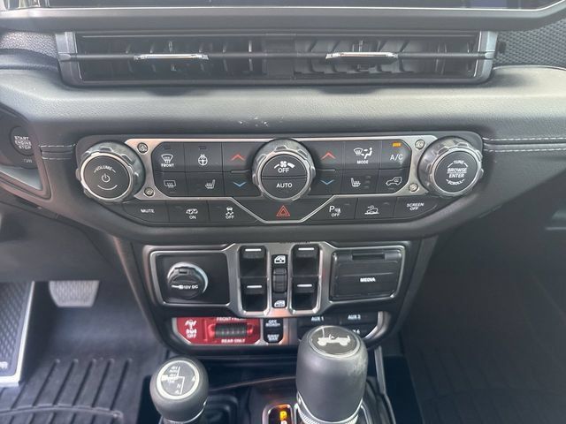 Used 2026 Jeep Wrangler Unlimited Rubicon 392 w/ Quick Order Package 27X Moab AWD/4WD image 19