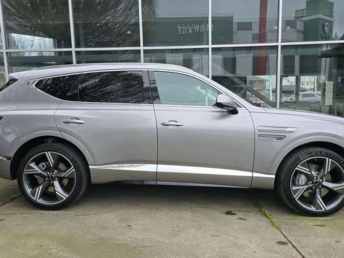 New 2026 Genesis GV80 3.5T Prestige image 3