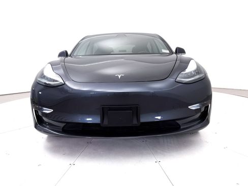 Used 2018 Tesla Model 3 Long Range RWD image 12