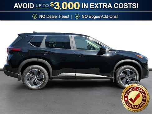 Used 2025 Nissan Rogue SV FWD image 8