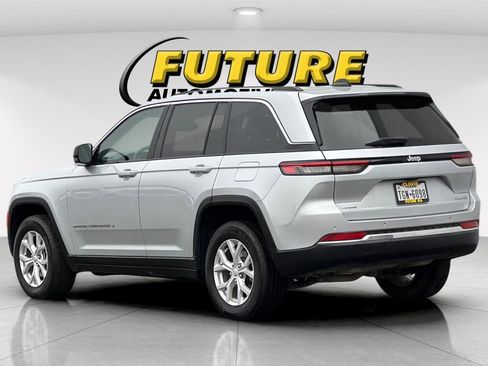 Used 2024 Jeep Grand Cherokee Limited image 6