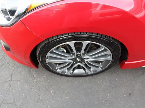 Used 2016 Hyundai Veloster Turbo w/ Option Group 04 FWD image 11