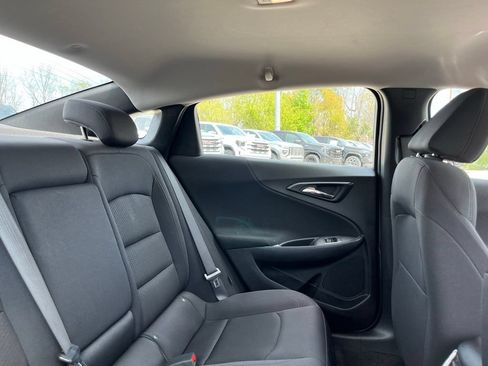 Used 2023 Chevrolet Malibu LT w/ Driver Confidence Package FWD image 34