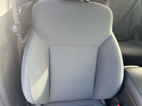 Used 2019 Kia Sorento S image 10