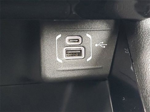 New 2026 Jeep Compass Limited w/ Sun, Sound & Navigation Group image 30