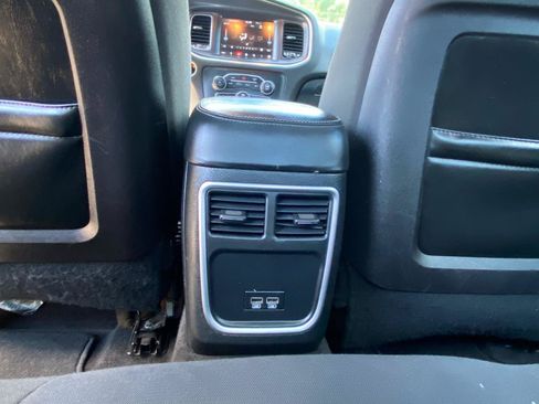 Used 2018 Dodge Charger GT AWD/4WD image 16