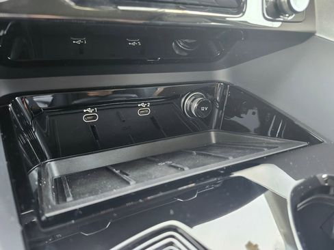 New 2025 Audi Q5 Premium Plus image 14