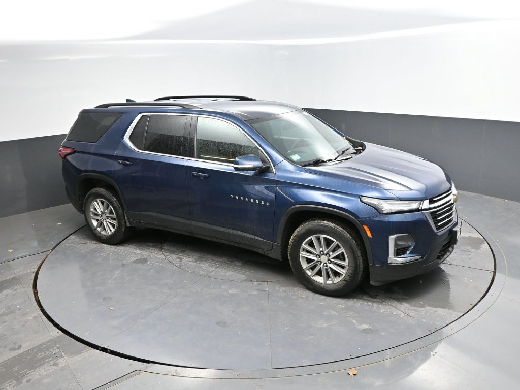 Used 2023 Chevrolet Traverse LT FWD image 21