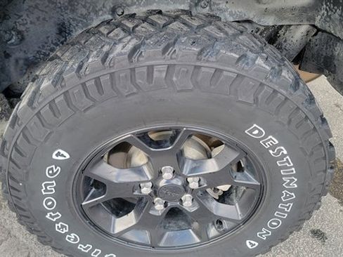 Used 2022 Jeep Wrangler Sport image 29