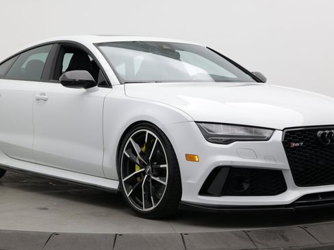 Used 2018 Audi RS 7 Performance w/ Driver Assistance Package AWD/4WD image 3