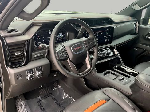 Used 2024 GMC Sierra 2500 AT4 w/ AT4 Premium Plus Package AWD/4WD image 16