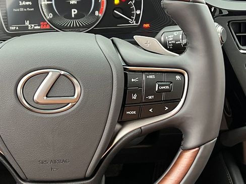 New 2025 Lexus ES 350 Ultra Luxury image 15